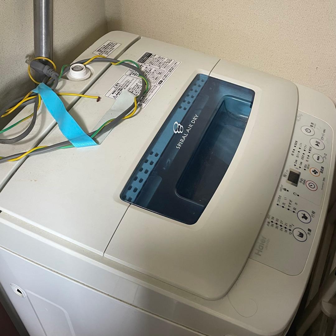 【伊丹引き取りで3500円】ハイアール4.2Kg 全自動洗濯機　JW-K42H