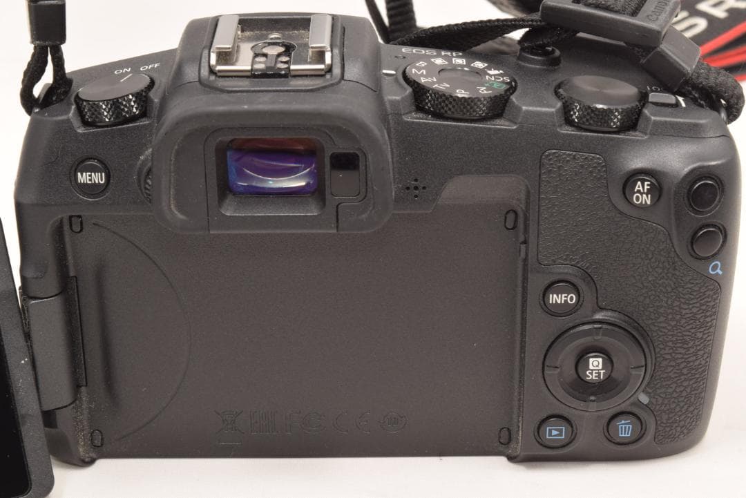 Canon キャノン EOS RP ミラーレス一眼 ボディ