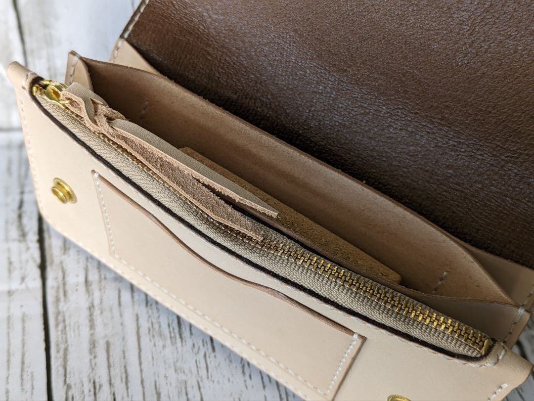 トラッカーウォレット　レザーウォレット　レザーカービンウォレット　財布　長財布