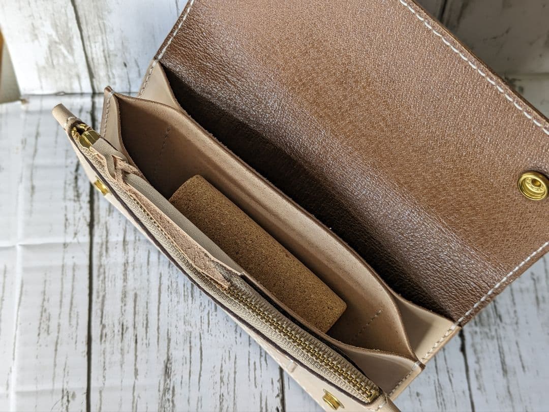 トラッカーウォレット　レザーウォレット　レザーカービンウォレット　財布　長財布