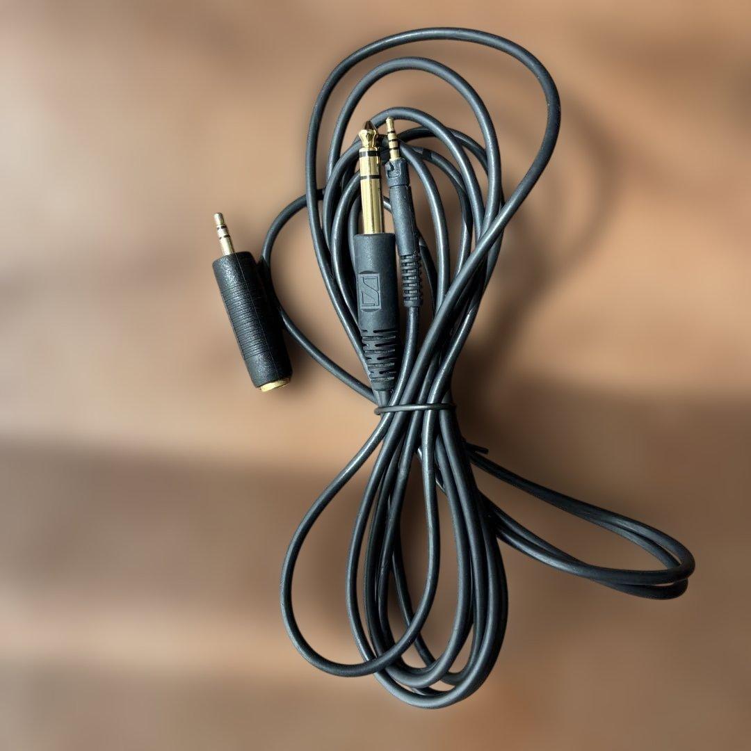 極美品‼️ゼンハイザーHD598