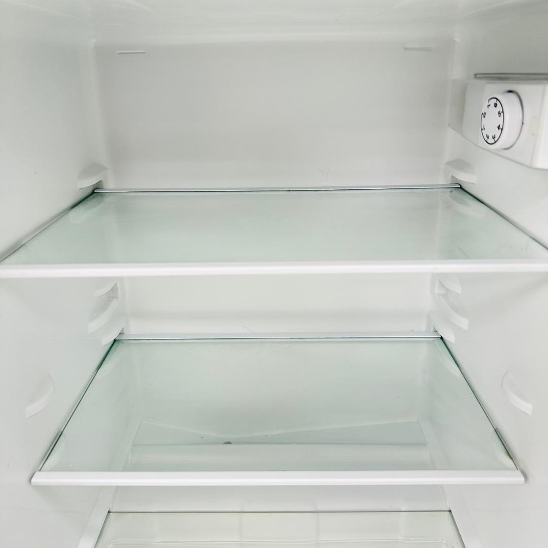 2020年製 Hisense ノンフロン冷凍冷蔵庫 HR-B12C