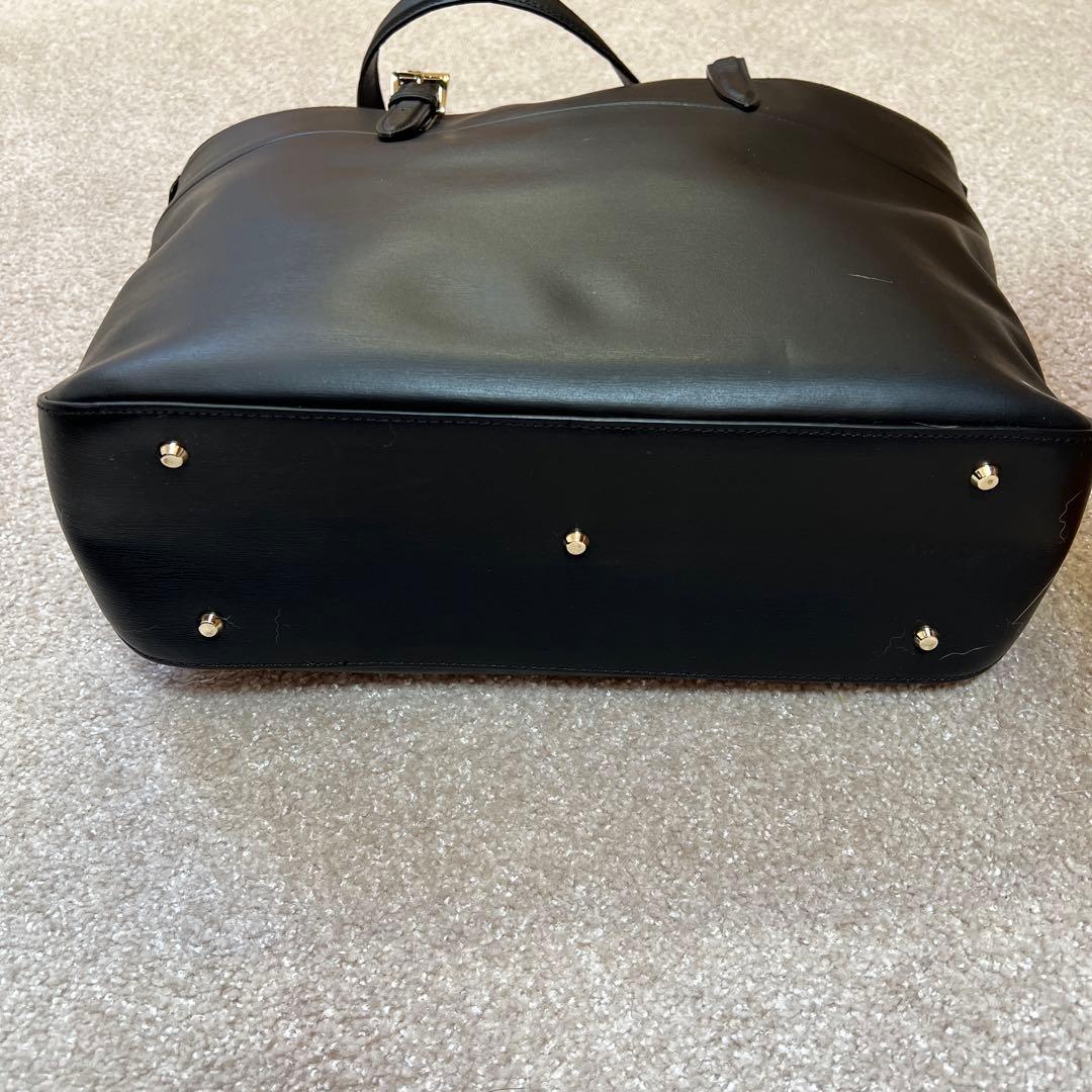 タケオキクチ　黒レザートートバッグ