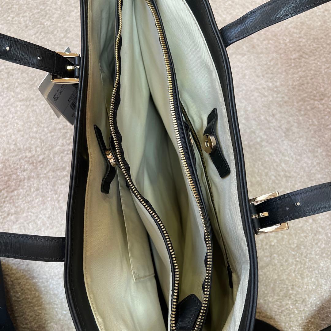 タケオキクチ　黒レザートートバッグ