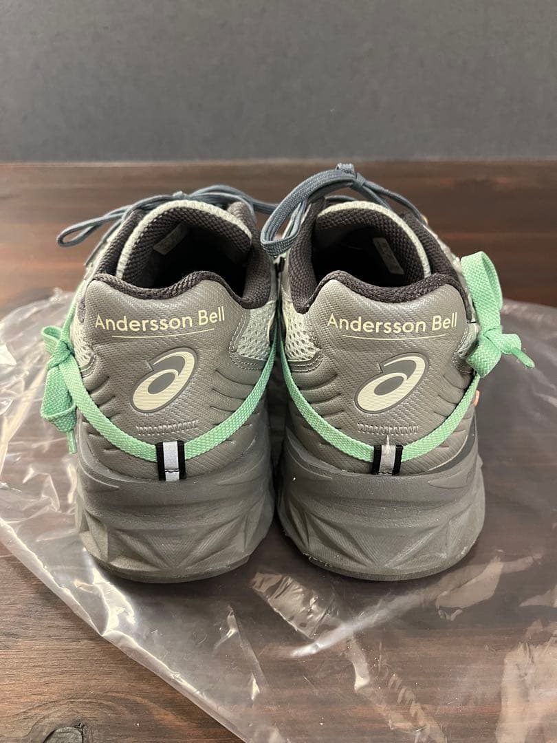 靴 asics protoblast andersson bell