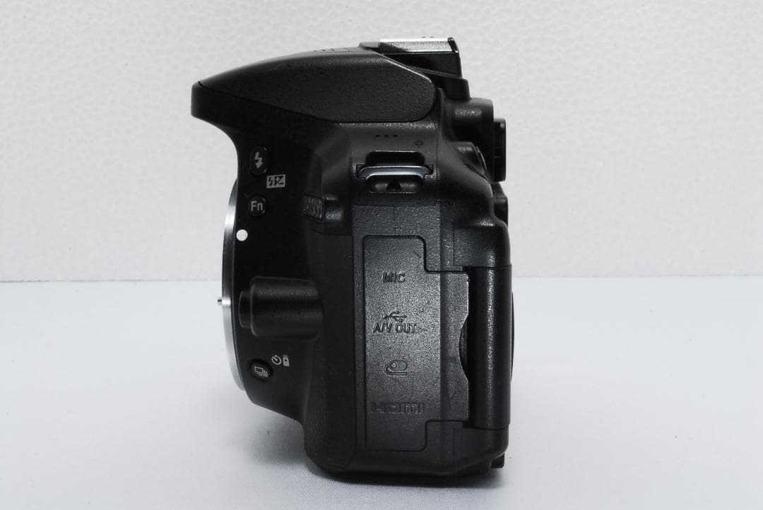 ❤️大人気❤️ Nikon D5300 レンズセット 一眼レフ スマホ転送