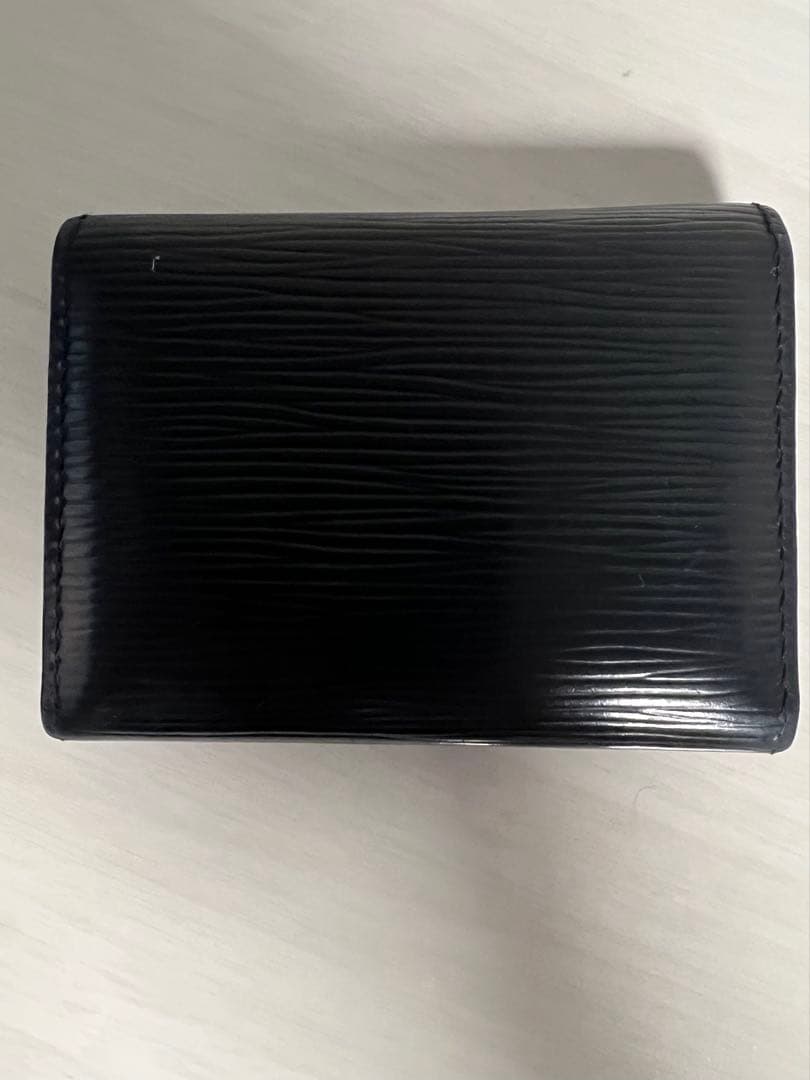 LOUIS VUITTON エピ名刺入れ