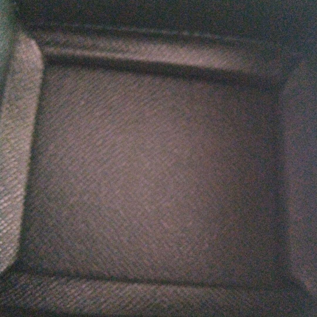 美品　Louis Vuitton　タイガ　 グリーン　ケース