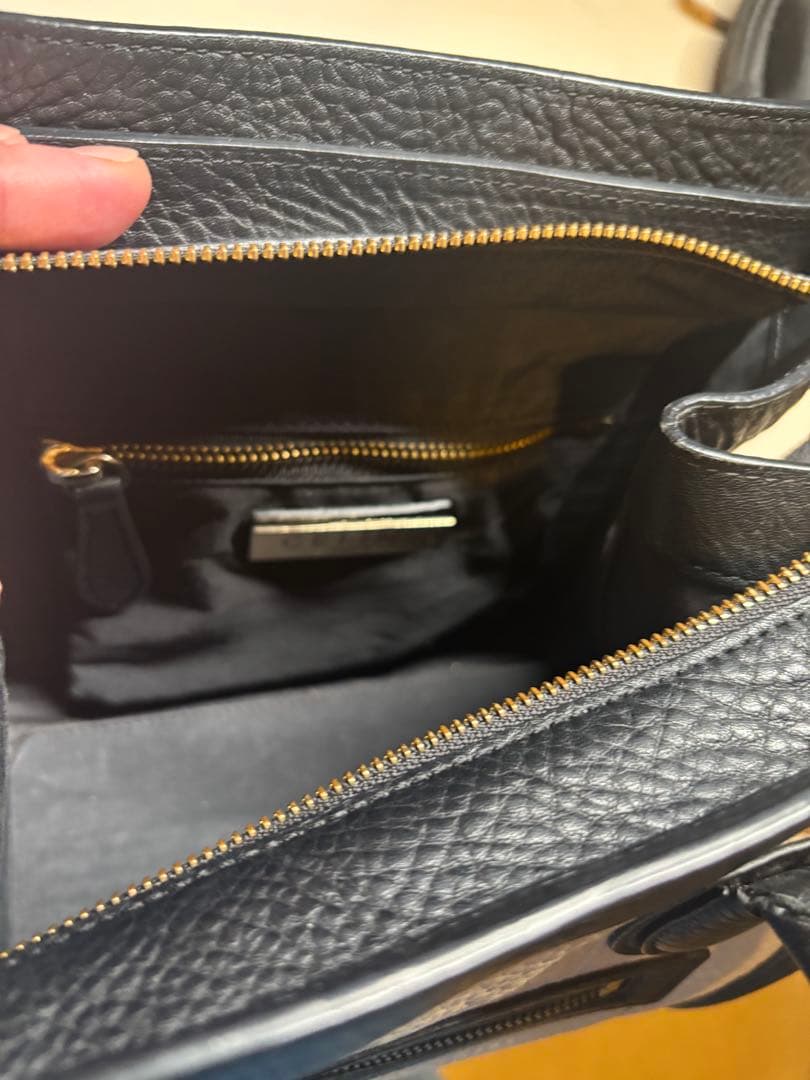 セリーヌ ラゲージ マイクロ