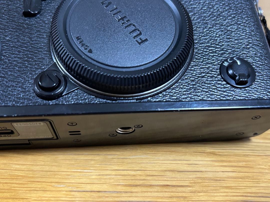 FUJIFILM X-Pro2ブラック ミラーレス一眼