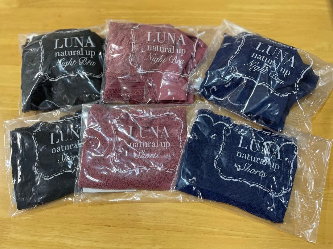 LUNA ナチュラルアップ ブラジャーショーツセット