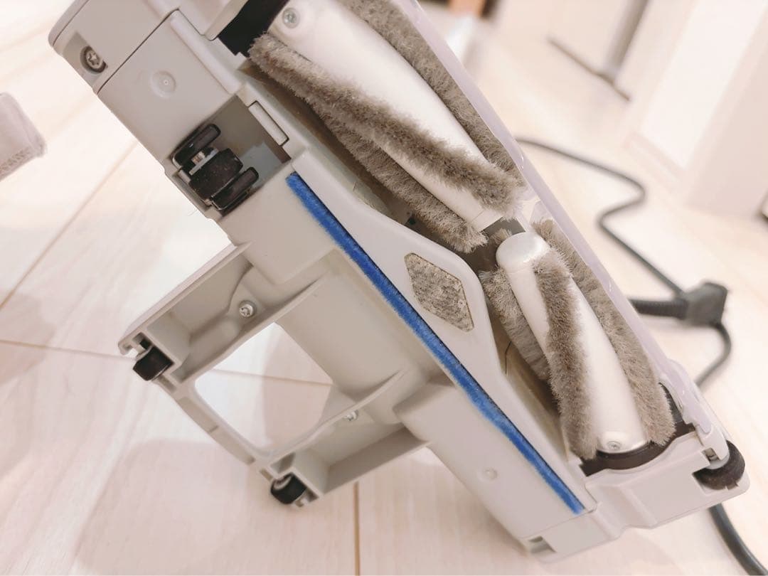 パナソニック コードレス掃除機 充電式掃除機 MC-NS10K 2023年製