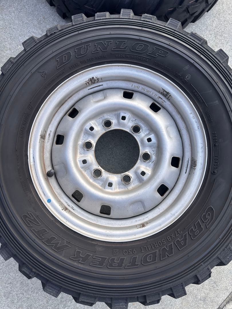 ダットサントラック　D21 純正　14インチ 鉄チンホイール4本　タイヤ付き