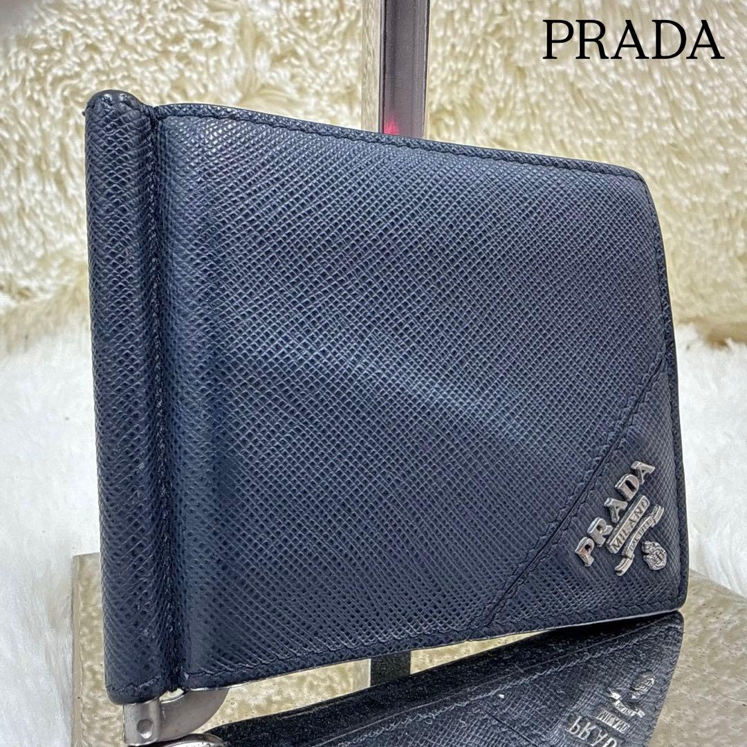 ✨美品✨プラダ マネークリップ 札入れ サフィアーノレザー ロゴ金具 ネイビー