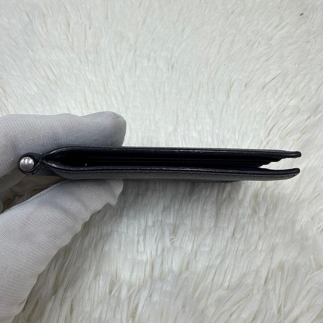 ✨美品✨プラダ マネークリップ 札入れ サフィアーノレザー ロゴ金具 ネイビー