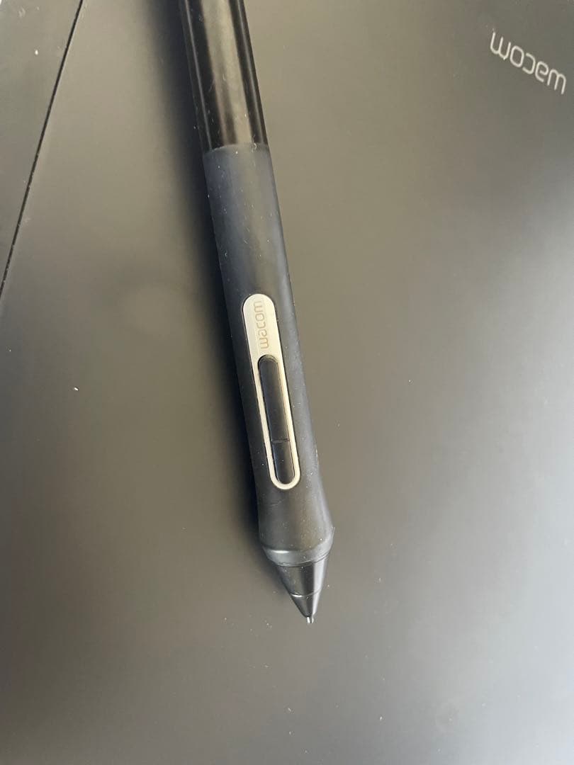 Wacom ペンタブレットPTH-660[難あり]