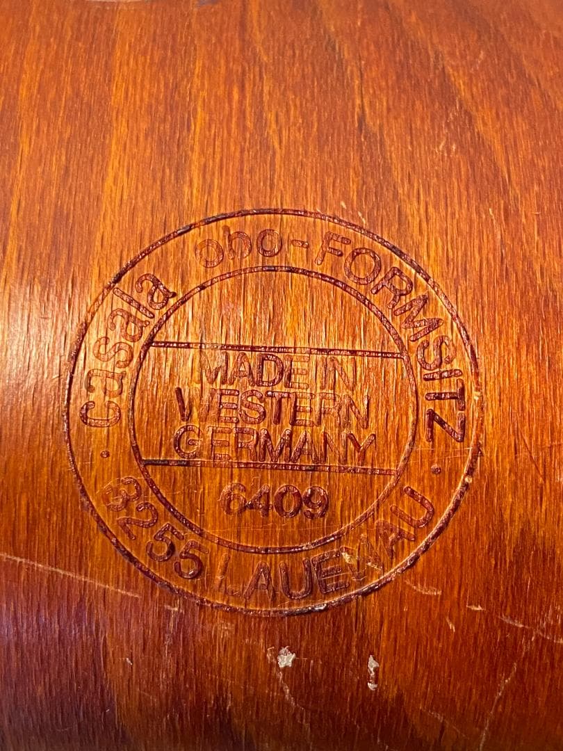 Casala obo-Formsitz PAGWOOD　スタッキングチェア