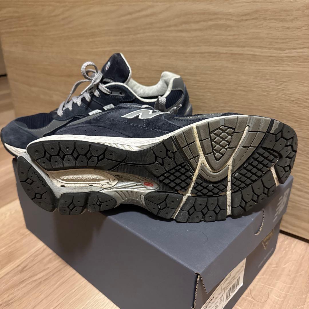 靴 New balance M2002RXK