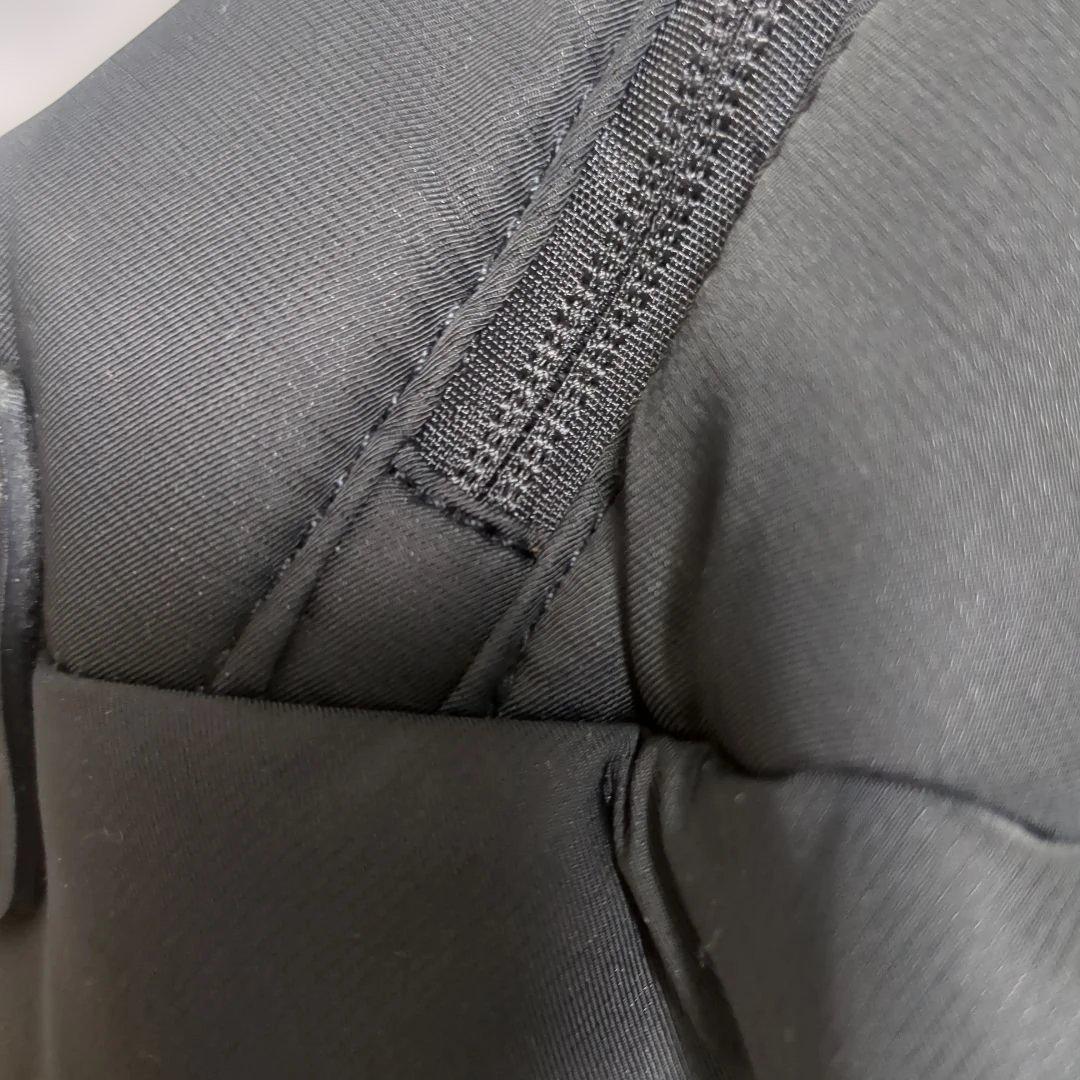 N/orn Maniヒップシート ブラック