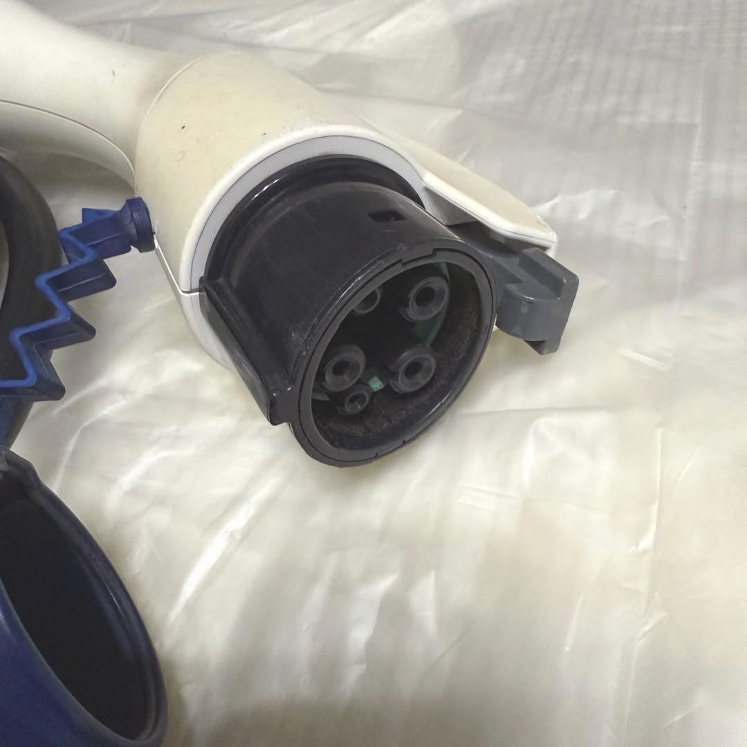 EV充電ケーブル　日産