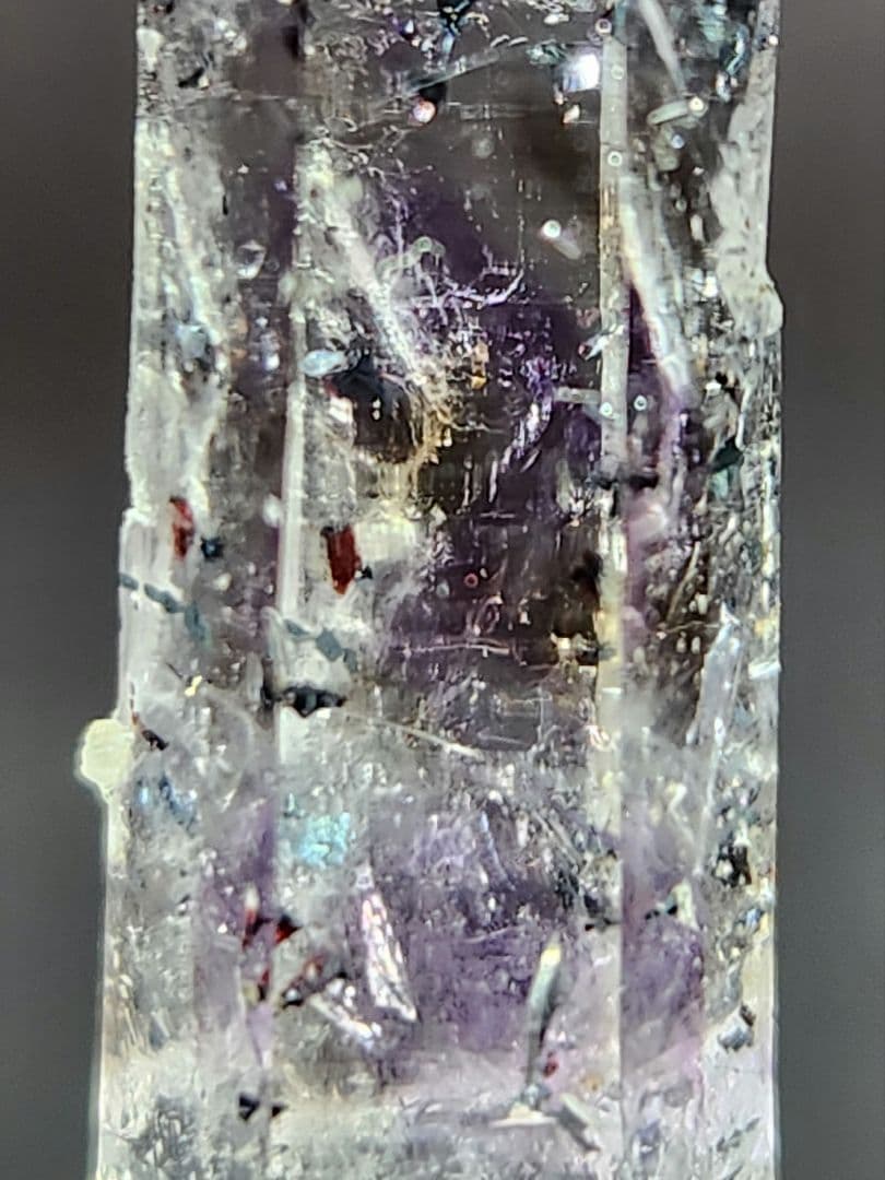 美品✨レピドクロサイト入り アメシスト ポイント