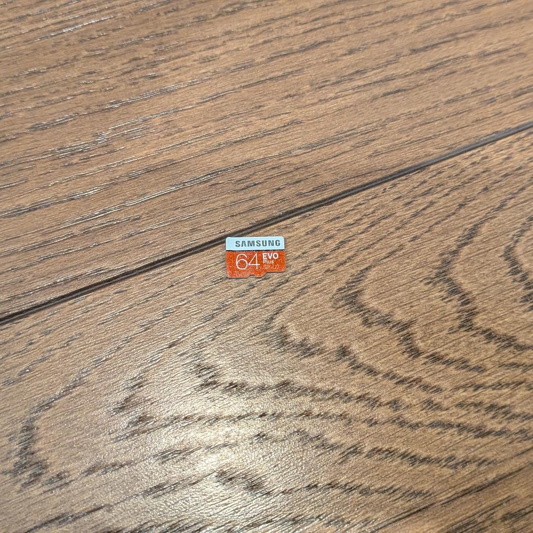 Nintendo Switch 本体 後期型+ドック+ジョイコン+SD 64GB