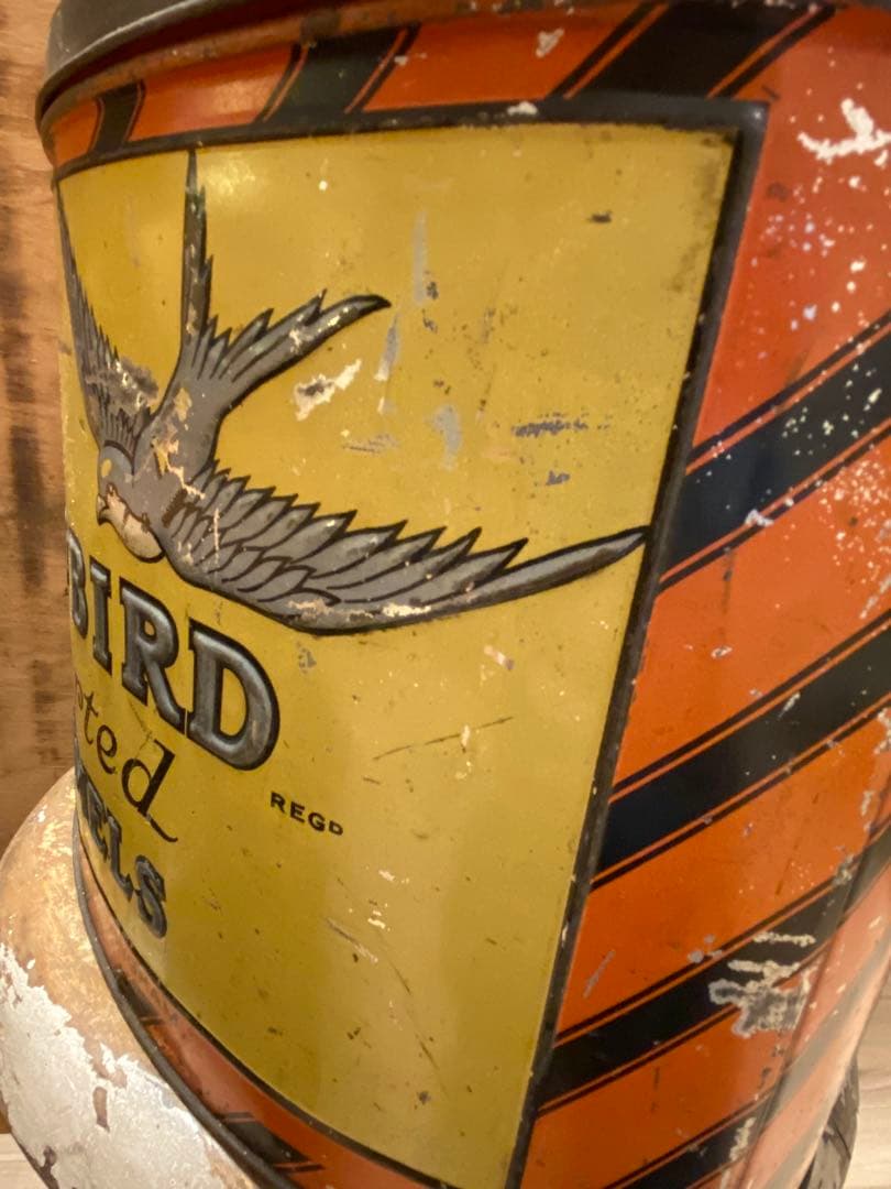 イギリス　英国　アンティーク　ブリキ缶　トフィー缶　希少　レア　レトロ缶