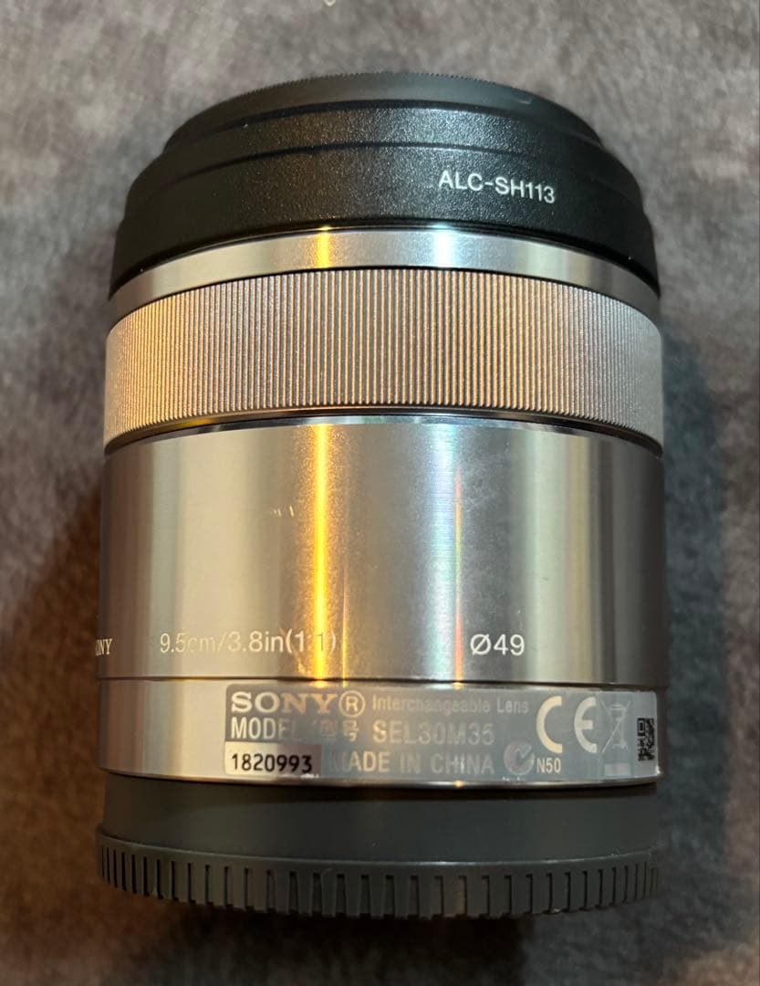 Boss　ソニー E 30mm F3.5 Macro SEL30M35