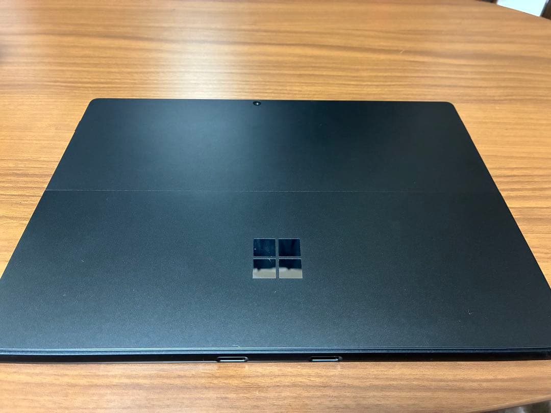 Microsoft Surface Pro 8 本体＋キーボード＋α