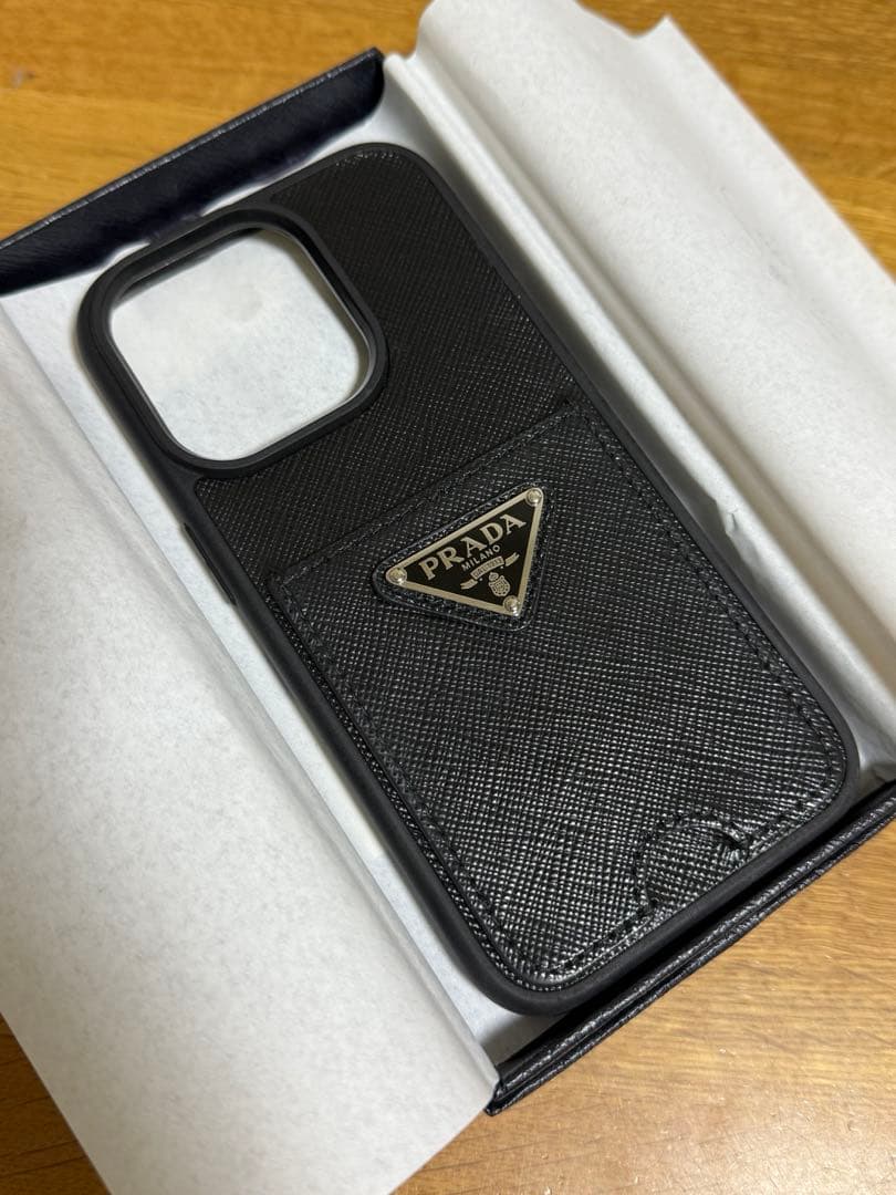PRADA スマホケース　iPhone14pro
