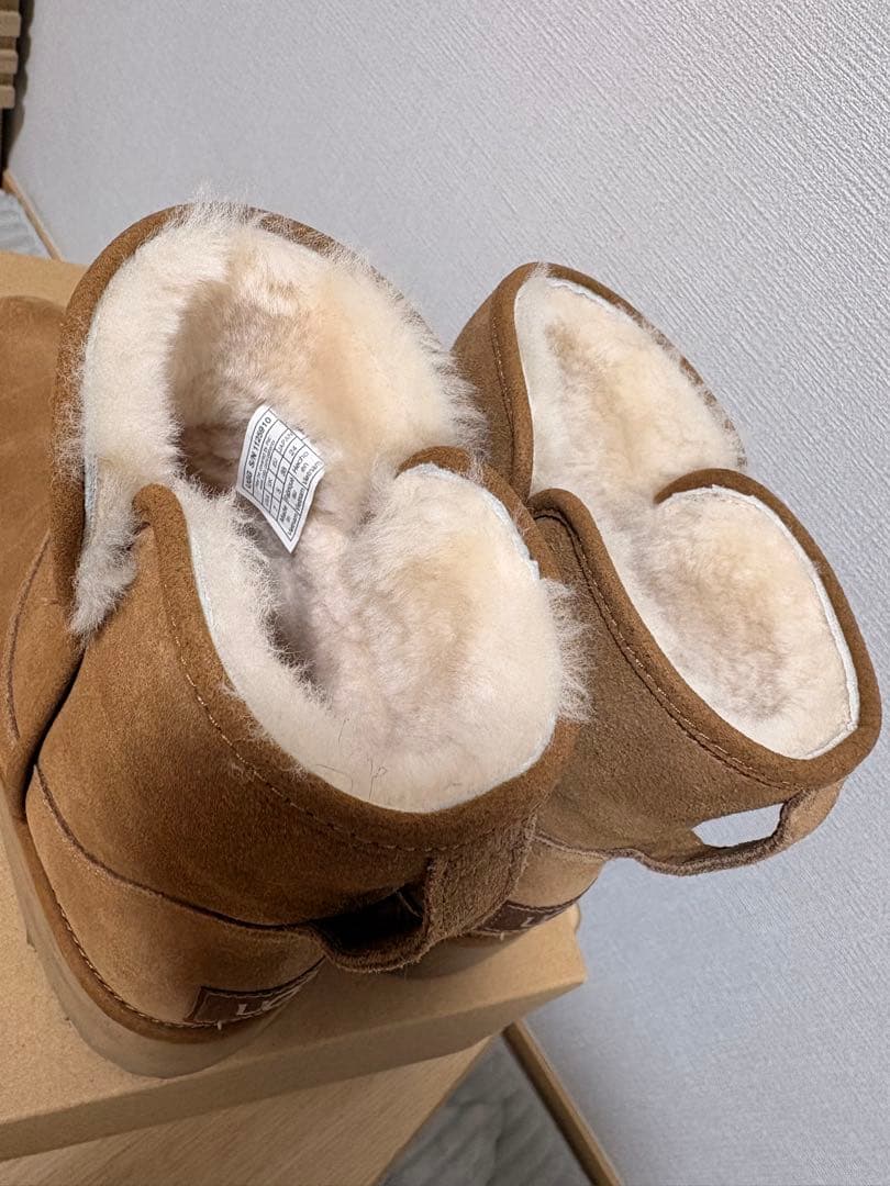 アグ　UGG ゆかり
