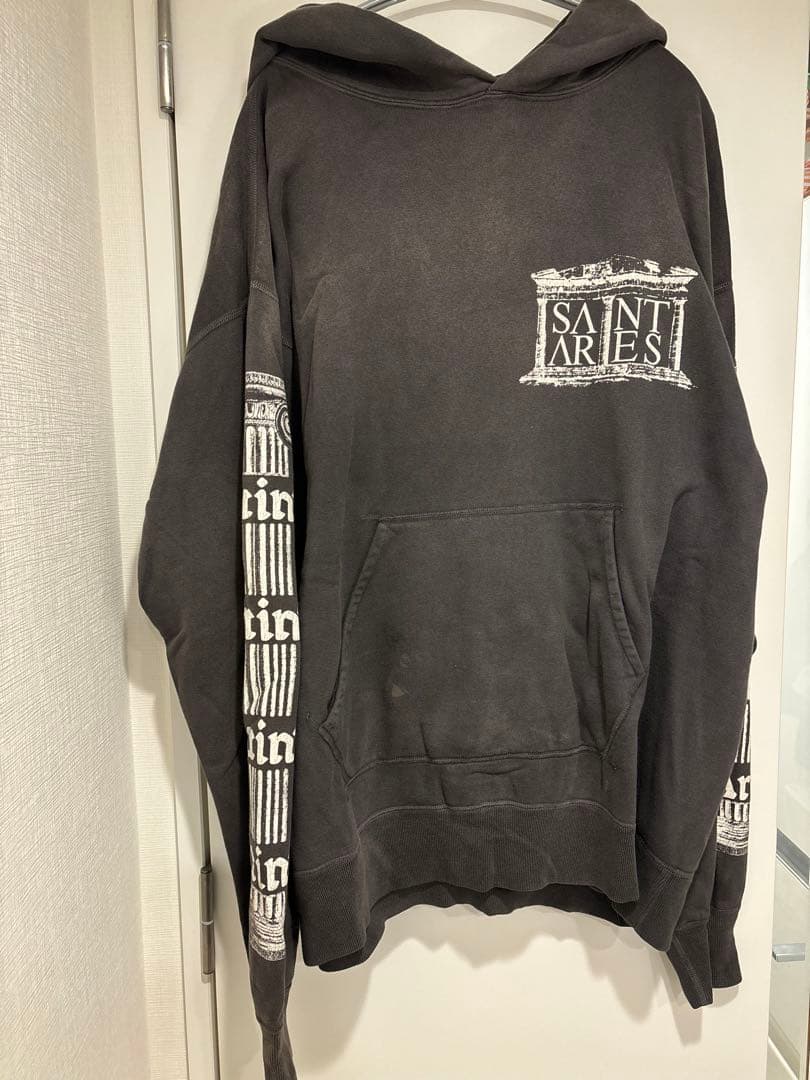 SAINT ARIES ブラックパーカー