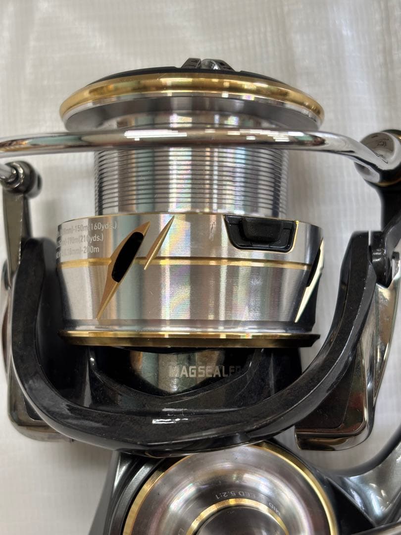美品 Daiwa 20 LUVIAS LT4000-C リール