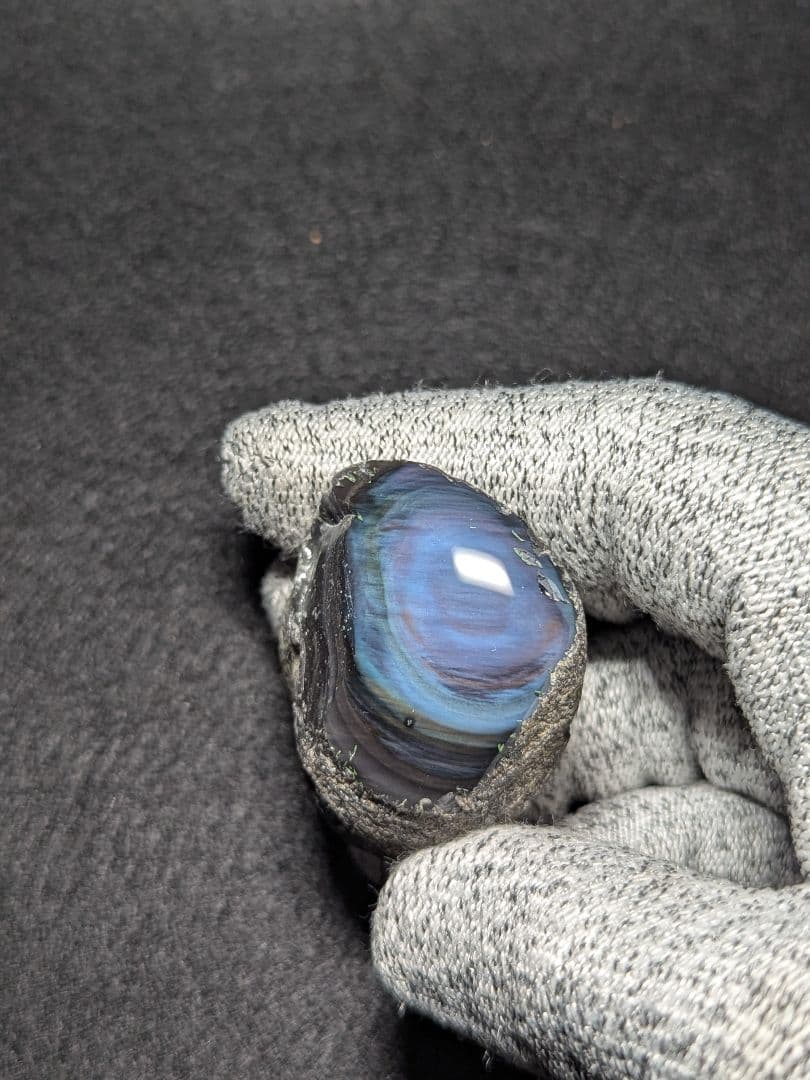 【研磨品】十勝石玲瓏　北海道産レインボーオブシディアン　十勝石　玲瓏石