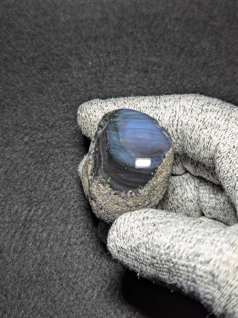 【研磨品】十勝石玲瓏　北海道産レインボーオブシディアン　十勝石　玲瓏石