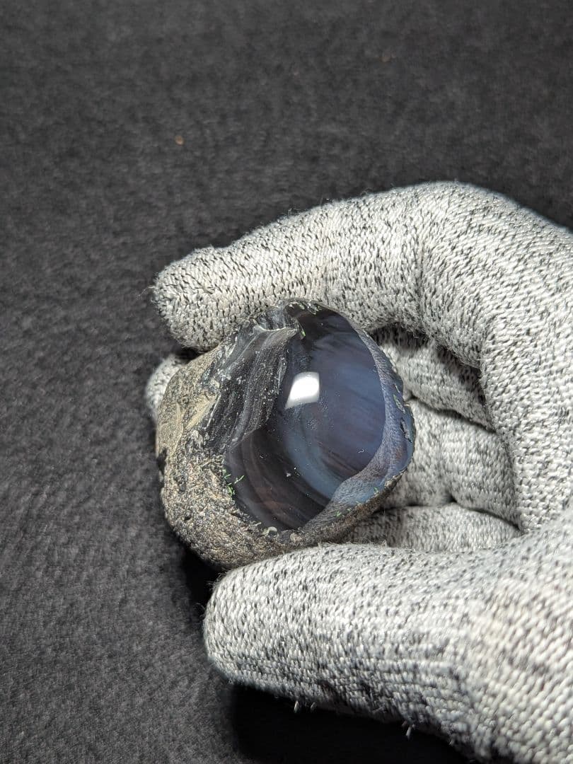 【研磨品】十勝石玲瓏　北海道産レインボーオブシディアン　十勝石　玲瓏石