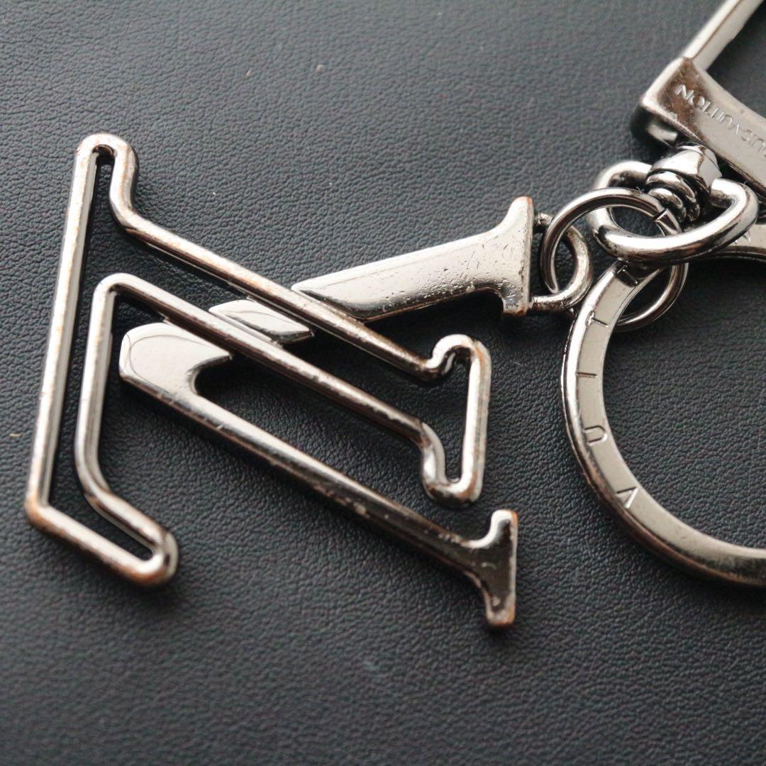 【中古】LOUIS VUITTON キーホルダーシルバーカラーM80217