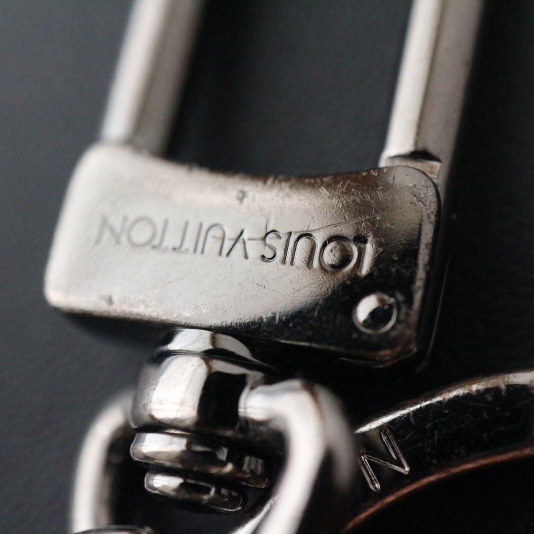 【中古】LOUIS VUITTON キーホルダーシルバーカラーM80217
