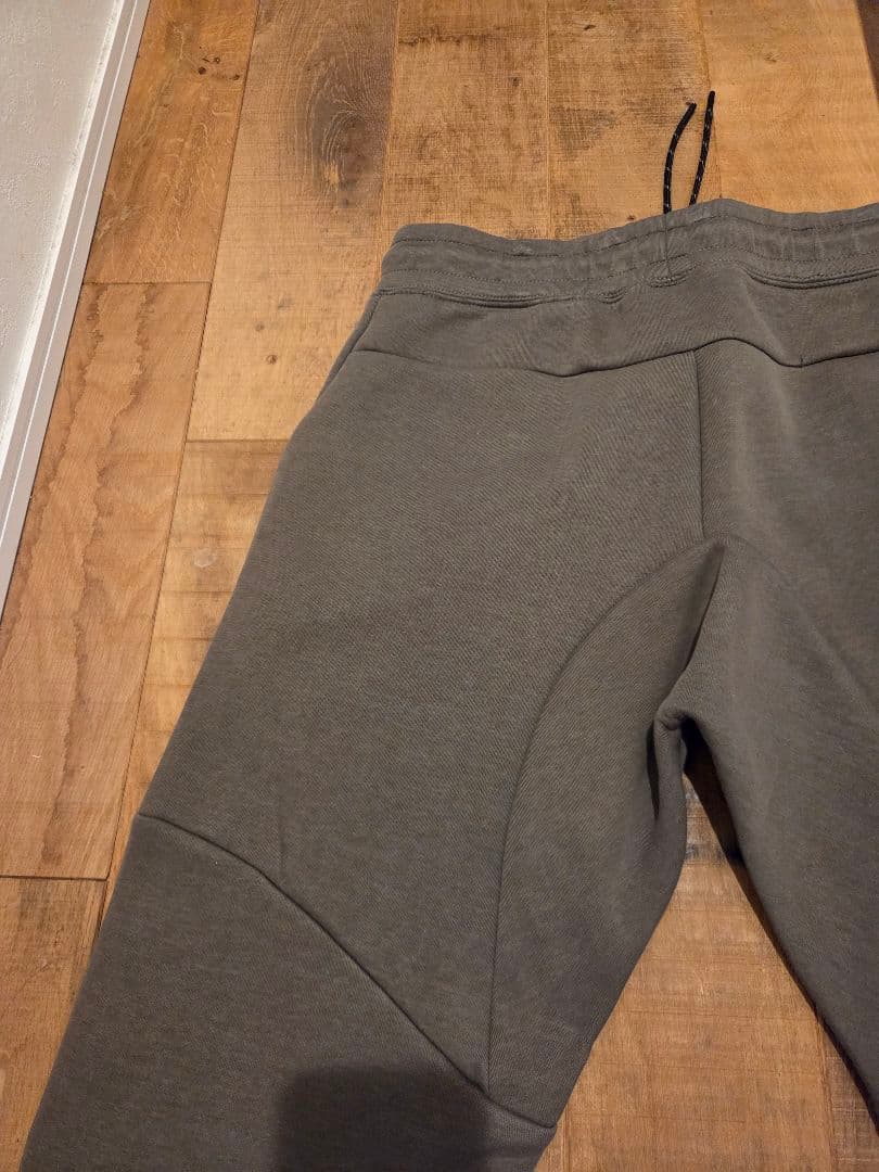 【美品】NIKE ナイキ テックフリース上下セット カーキ オリーブ XL