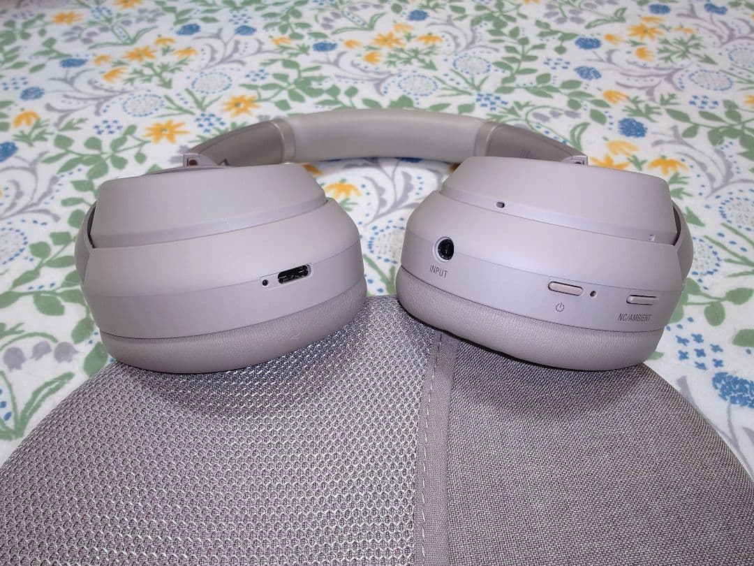 美品★SONY ワイヤレスヘッドホン グレー