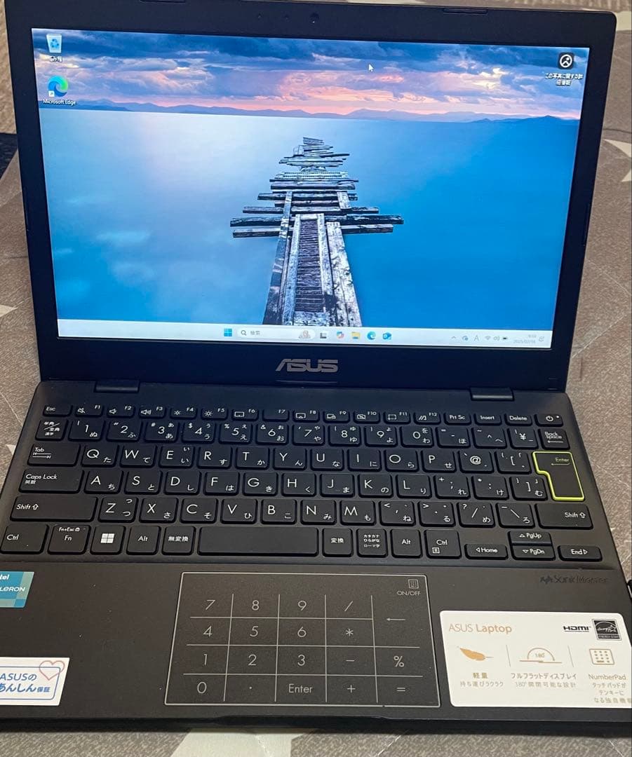 ASUS E210KA ノートPC 本体