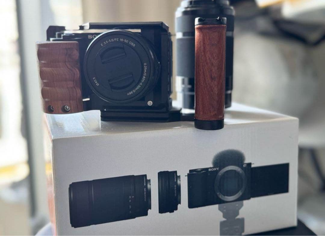 SONY Vlog用カメラ ZV-E10 パワーズームレンズキット