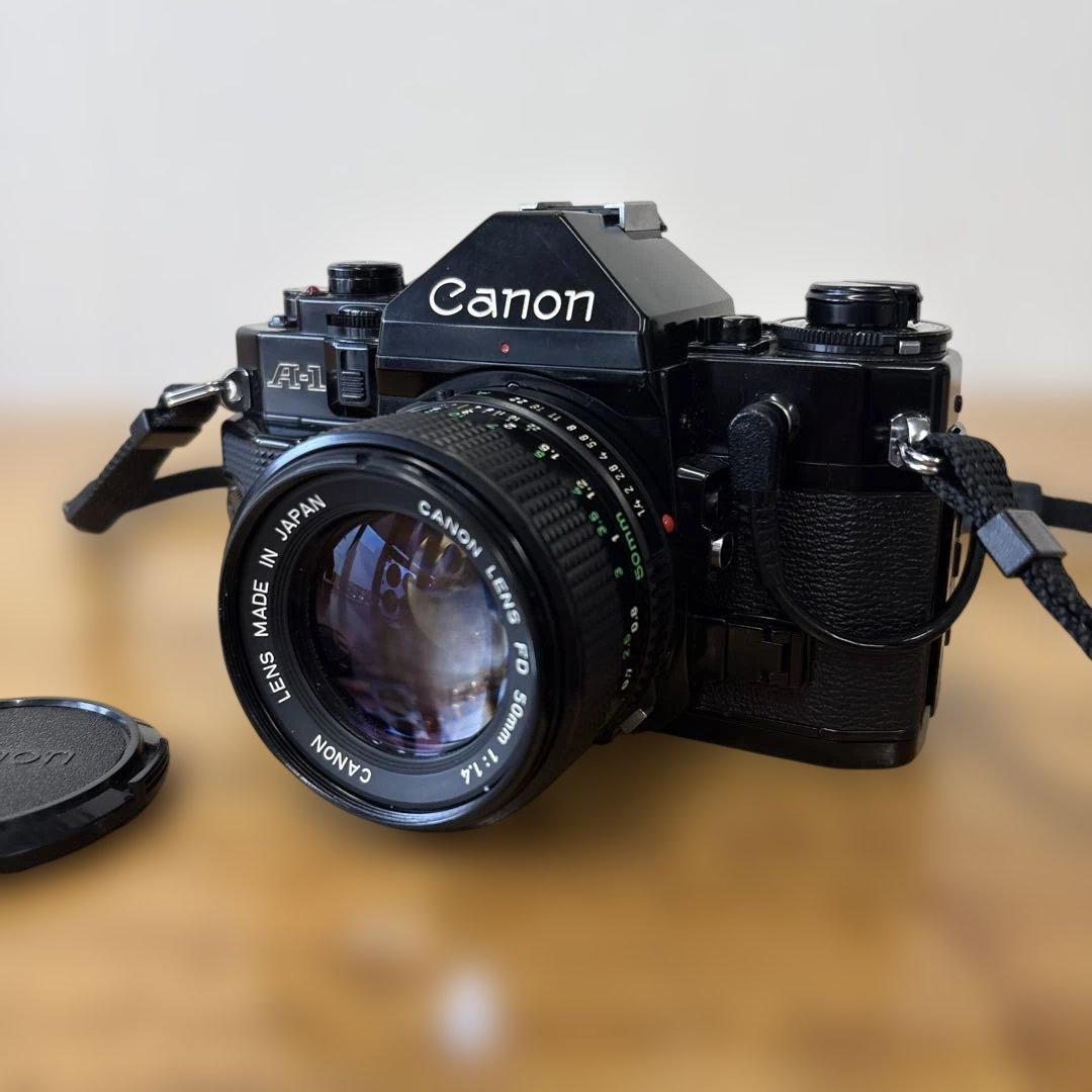 キャノン　A-1 フィルムカメラ レンズ付き
