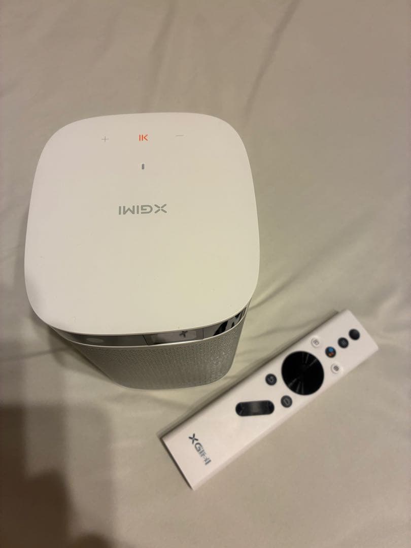 XGIMI MoGo Pro プロジェクター