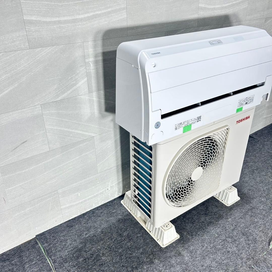 TOSHIBA ルームエアコン 6畳用 2023年製 清掃済み d5135