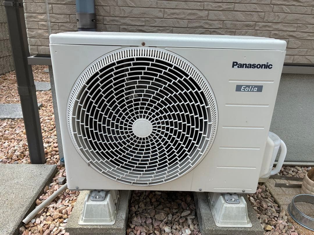 【送料込】Panasonic ルームエアコン CS-287CF-W