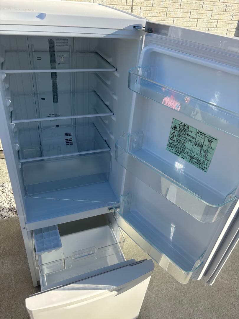 パナソニック 大きめ一人暮らし冷蔵庫！NR-BW178 168L