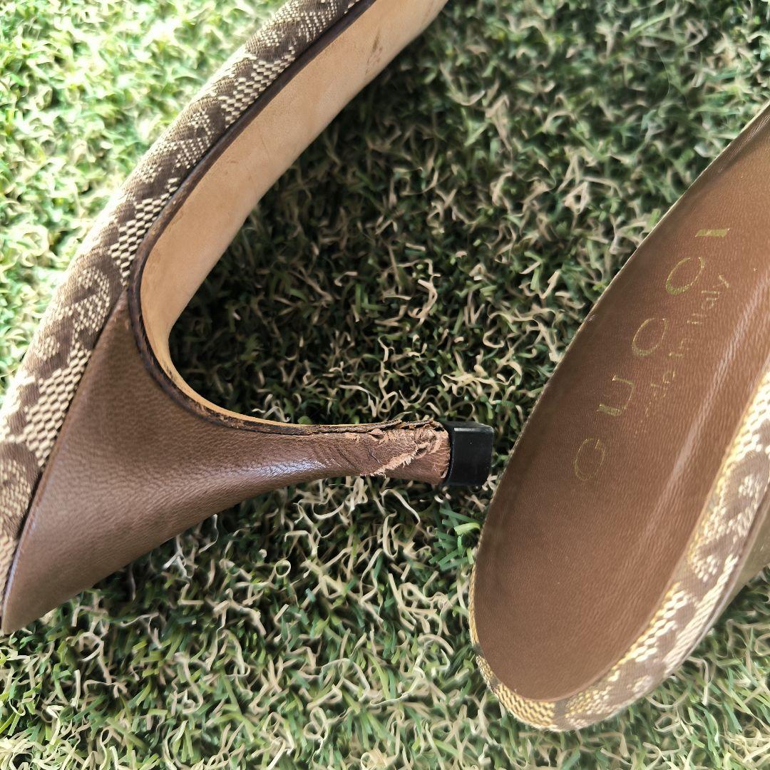 GUCCI ロゴ入りサンダル 35.5C　日本サイズで約22〜22.5cm