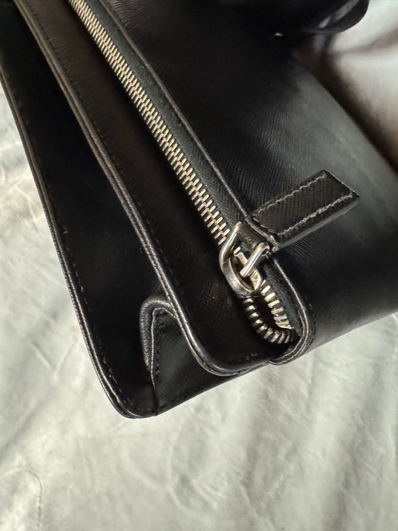 PRADA ブラック ビジネスバッグ　ブリーフケース