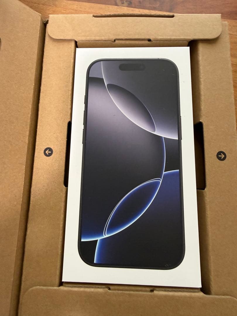 【SIMフリー】iPhone 16 Pro 512GBバッテリー94%Care+